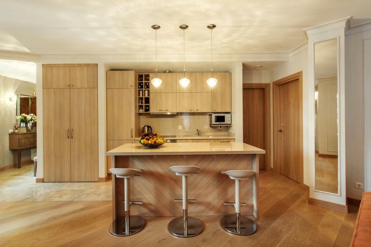 Luxury, Comfort & Quiet Place Next To Cathedral *